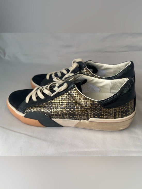 Dolce Vita Shoes - Dolce Vita Black and Gold Woven Low-Top Sneakers Size 9.5